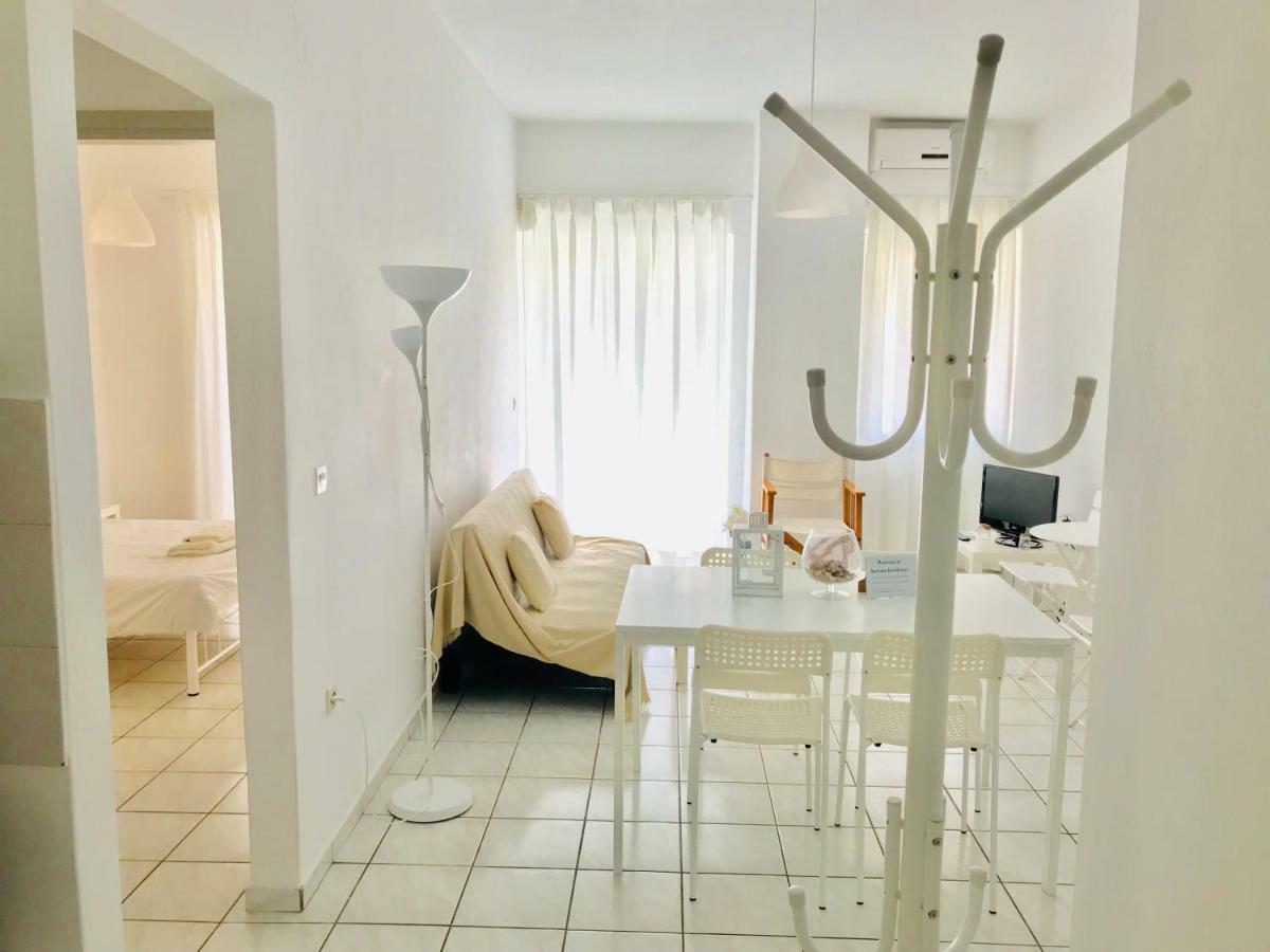 Korona Beach Apartments II 레팀노 외부 사진